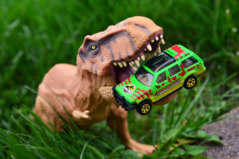 Illustration for article titled Welcome to the Jungle: Matchbox Jurassic Legacy Collection